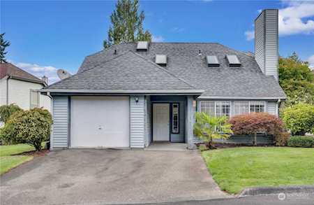 32830 3rd Place S Federal Way, WA 98003