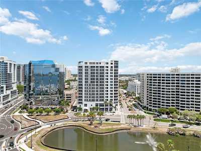 1233 N Gulfstream Ave #1203 Sarasota, FL 34236
