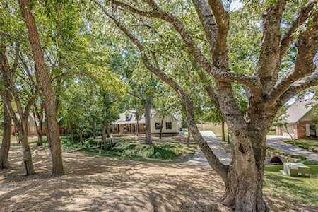 7832 County Road 542 Nevada, TX 75173