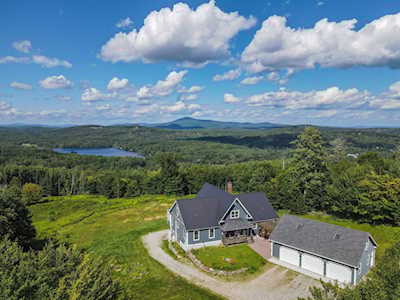 39 Woodview Heights Rd Bradford, NH 03221