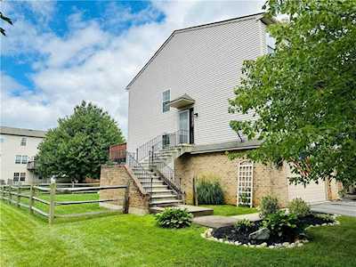 2863 Sequoia Dr Macungie, PA 18062