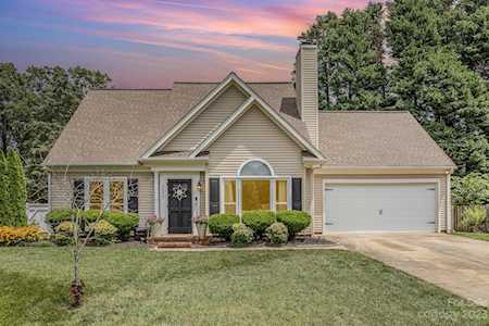 3604 Still Oaks Ct Concord, NC 28027