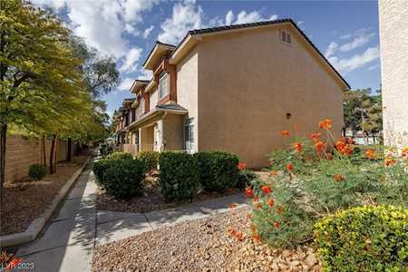 1048 Dusty Creek St Las Vegas, NV 89128