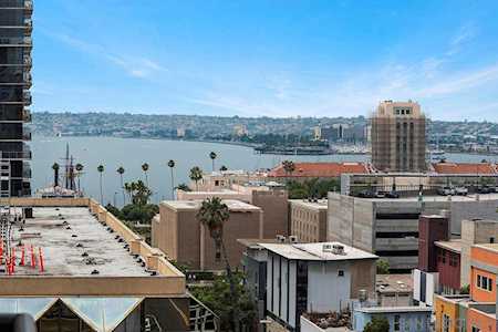 425 W Beech St #1057 San Diego, CA 92101