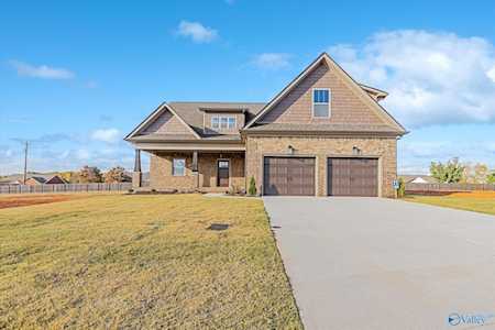 18026 Longleaf Drive Athens, AL 35611