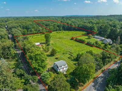 26 Pulaski Road Readington Twp., NJ 08889