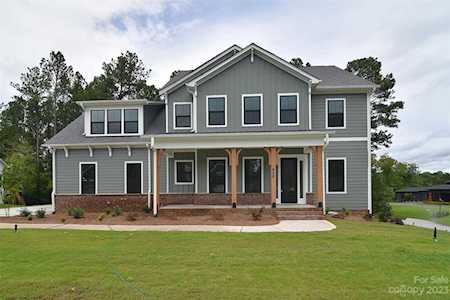 408 Blue Bay Ct York, SC 29745