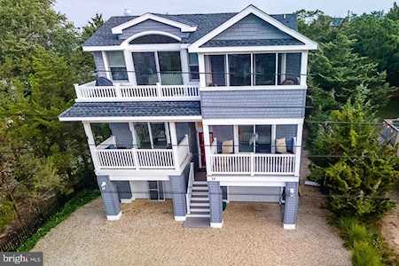 14 E 17th St Barnegat Light, NJ 08006