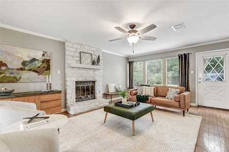 2408 W Messick LOOP Round Rock, TX 78681