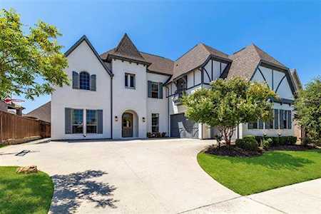 879 Stardrift Avenue Frisco, TX 75036
