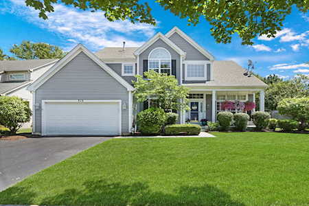 315 Hillview Dr Gurnee, IL 60031