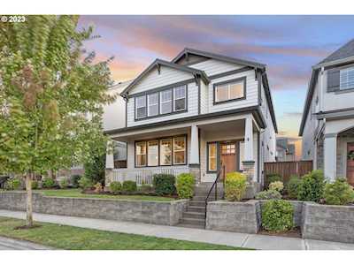 28613 SW Coffee Lake DR Wilsonville, OR 97070