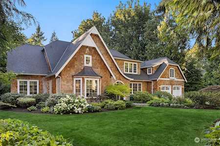 13365 NE Cambridge Crest Way Bainbridge Island, WA 98110