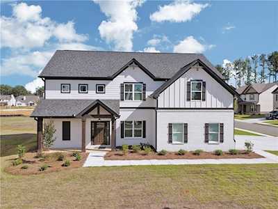651 Eagles Nest Circle Auburn, GA 30011