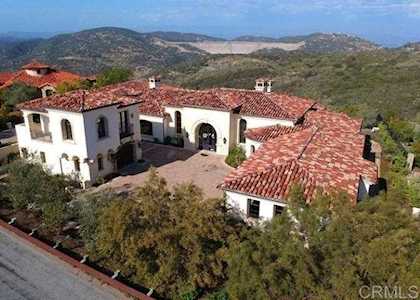 18386 Via Ambiente Rancho Santa Fe, CA 92067