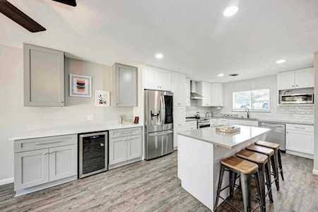 5705 Parkwood DR Austin, TX 78735