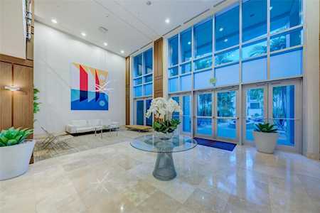 400 4th Ave S #108 St. Petersburg, FL 33701