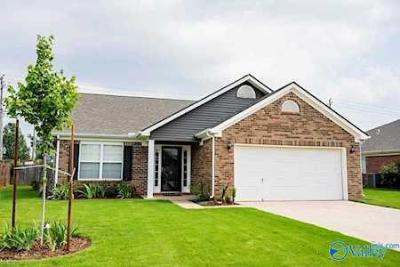 109 Bellevue Drive Meridianville, AL 35759