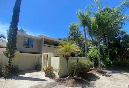 114 Parkside Colony Dr Tarpon Springs, FL 34689