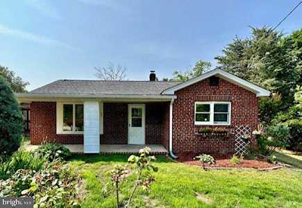 21 Hillcrest Ln Franklinville, NJ 08322