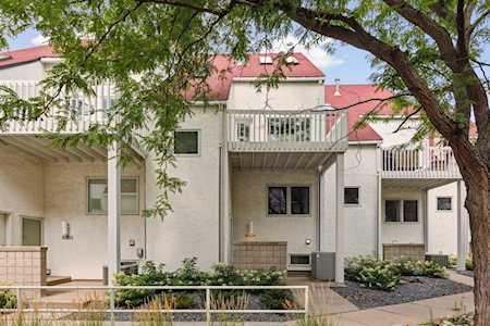 3005 Lake Shore Drive Minneapolis, MN 55416