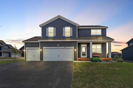 8641 Platinum Cove Woodbury, MN 55129
