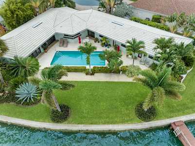 11050 7th St E Treasure Island, FL 33706
