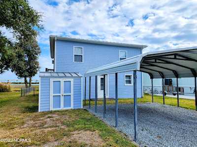 544 Little Kinston Rd Surf City, NC 28445