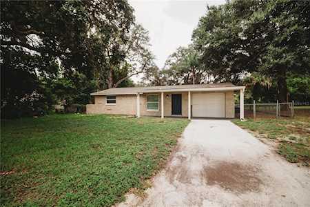8721 Bass Lake Dr New Port Richey, FL 34654