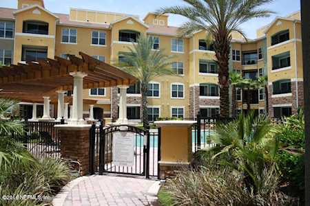 8539 Gate PKWY W Jacksonville, FL 32216