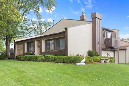 53 Westwood Ct Indian Head Park, IL 60525