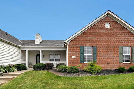 556 Hickory Bluff Drive Columbus, OH 43213