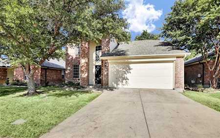 11925 Gold Creek Drive E Fort Worth, TX 76244