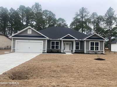 1422 Mona Passage Ct New Bern, NC 28560