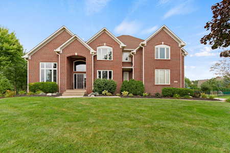 10749 English Oaks Dr Carmel, IN 46032
