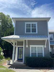 1605 Shoreline Place Wilmington, NC 28403
