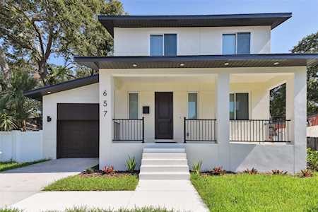 657 S 26th Ave S St. Petersburg, FL 33705