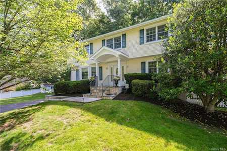 1477 Pine Brook Ct Yorktown Heights, NY 10598