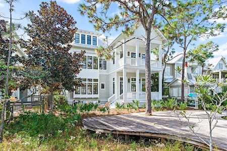 100 Flatwood St Santa Rosa Beach, FL 32459