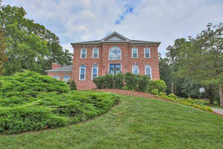 9370 Smithson Ln Brentwood, TN 37027