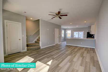 301 Starfish Ln Sneads Ferry, NC 28460