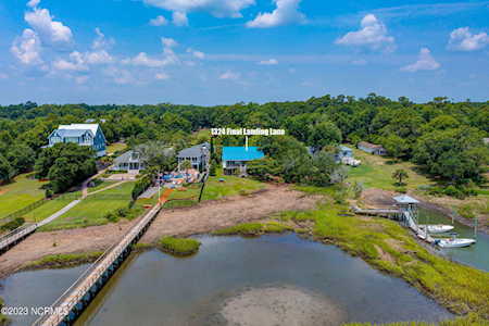 1324 Final Landing Ln Wilmington, NC 28411