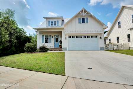 1877 Springwood Dr Wilmington, NC 28409