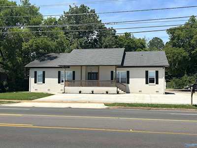3012 Triana Blvd Huntsville, AL 35805