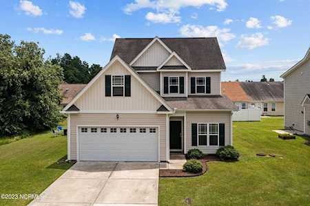 418 Peregrine Ridge Dr New Bern, NC 28560