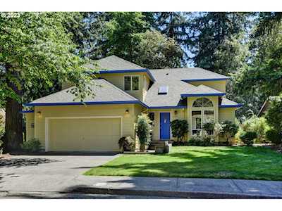 4100 Chapman WAY Lake Oswego, OR 97035