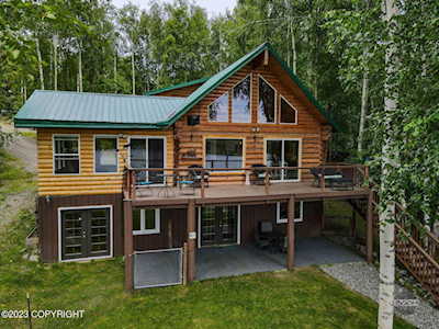 3541 N Meadow Lakes Dr Wasilla, AK 99623