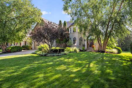 1123 Chadwick Ct Aurora, IL 60502