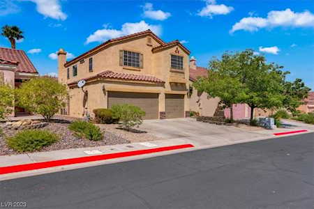 265 Camino Viejo St Henderson, NV 89012