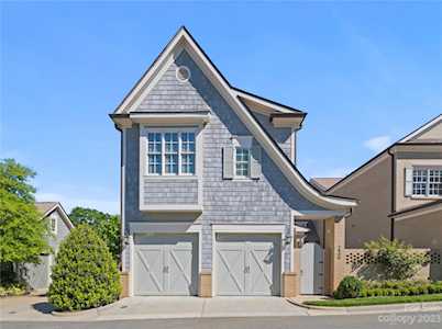 2635 Colton Dr Charlotte, NC 28211